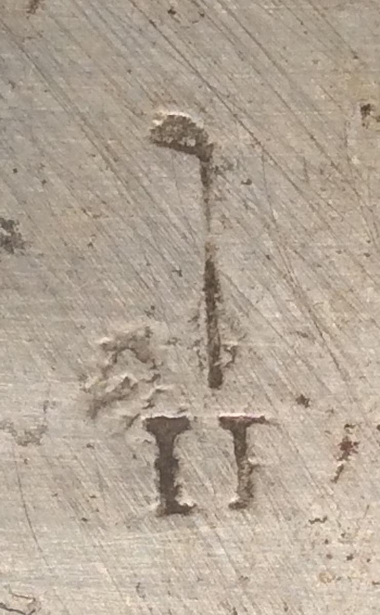 1958.0067.007 Knife, detail 1