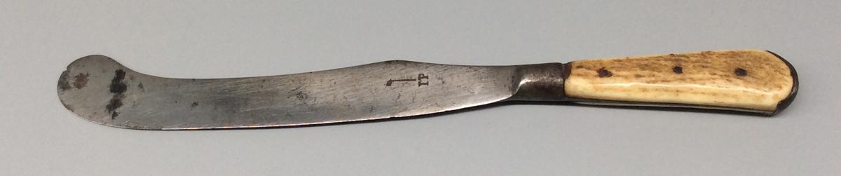 1958.0067.012 Knife, view 1