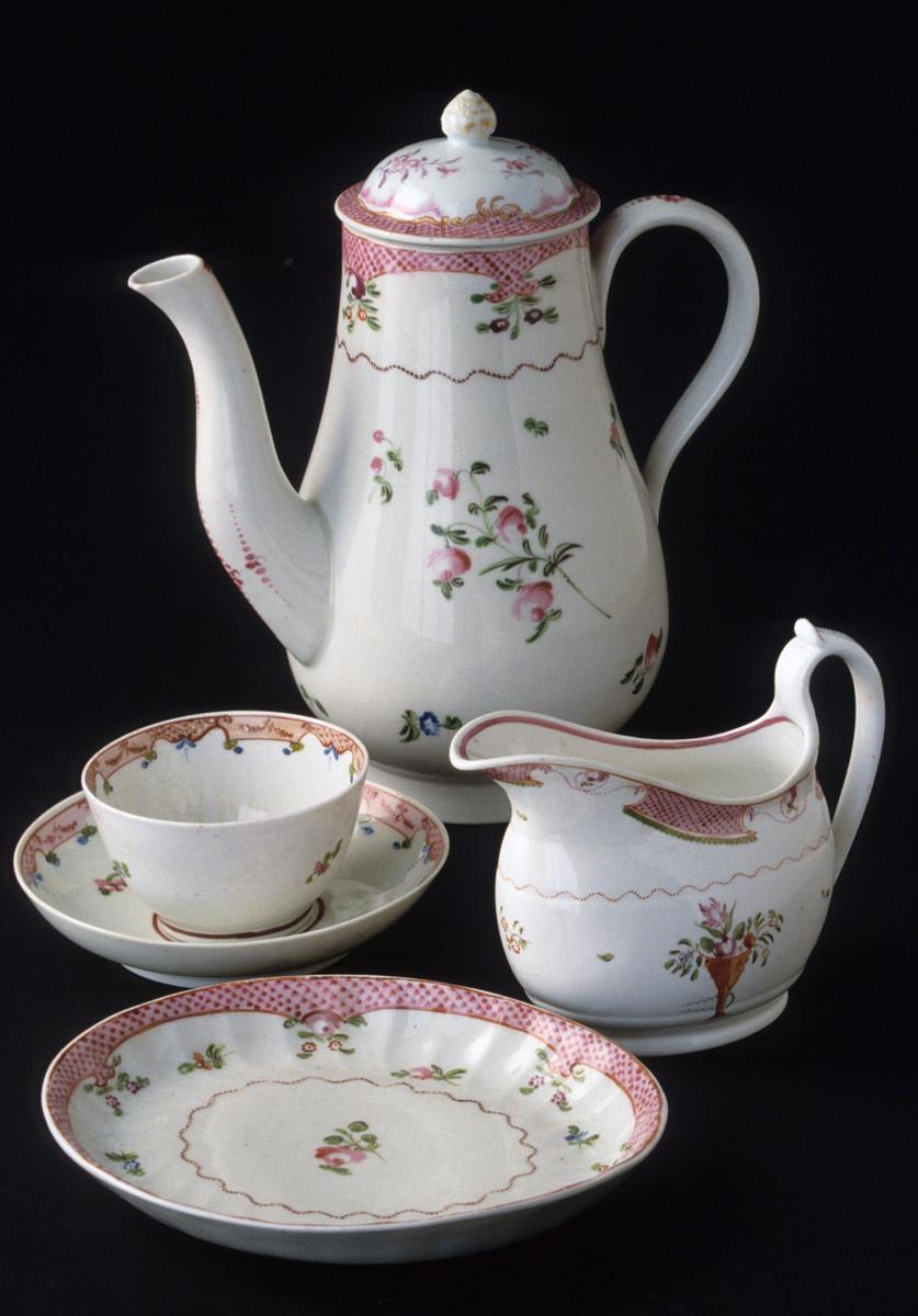 1987.0043 - .0046 A, B Tea service