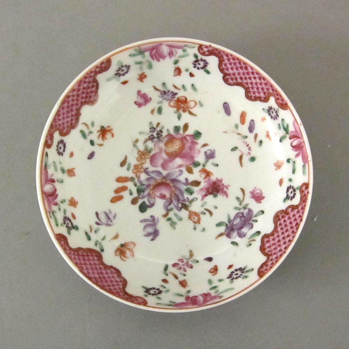 1987.0077 B Porcelain saucer