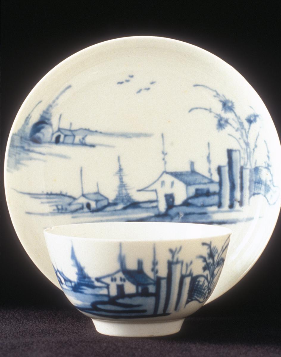 1987.0079.002 A, B Teabowl and saucer