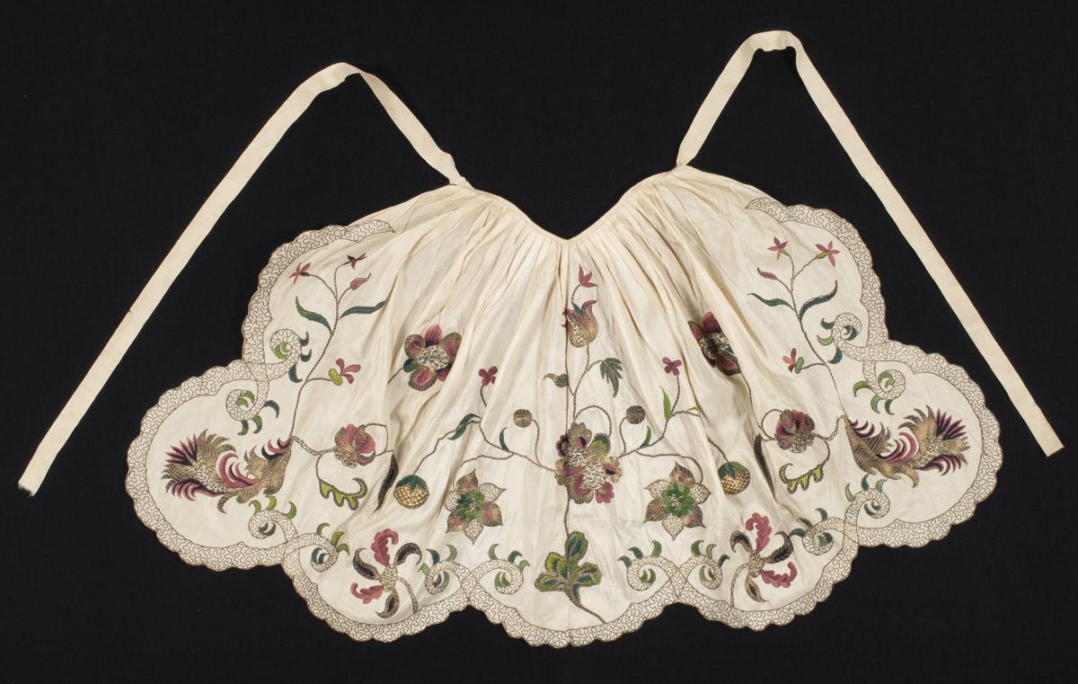 1987.0001 Apron