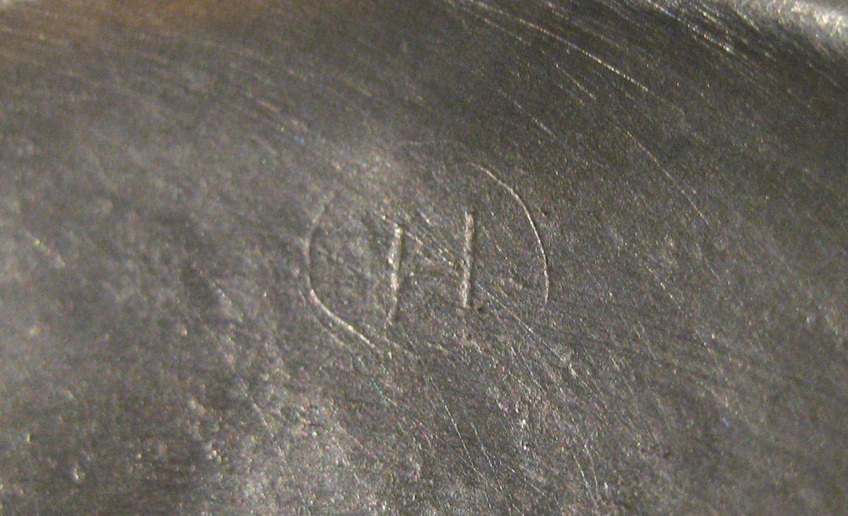 1987.0091 Porringer (inscription)