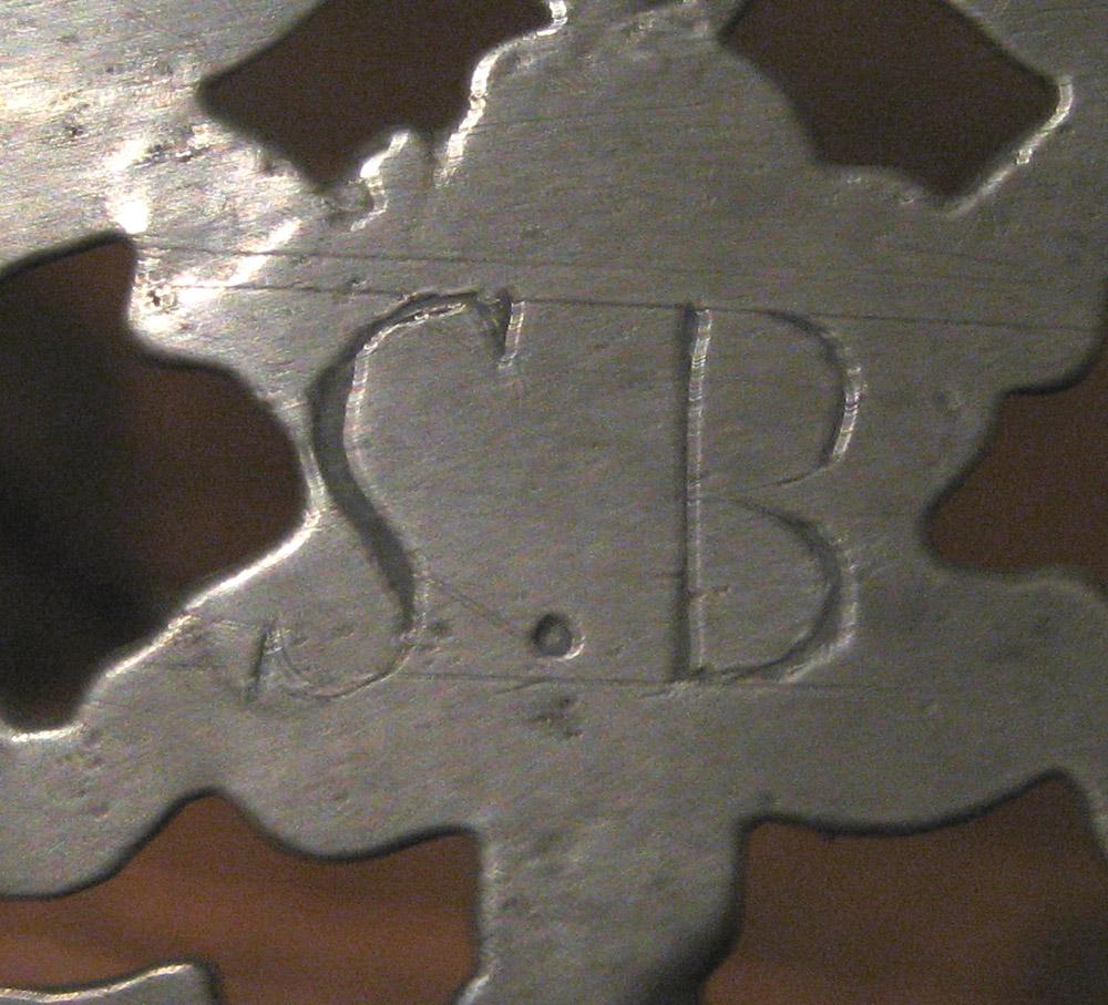 1987.0092 Porringer (inscription)