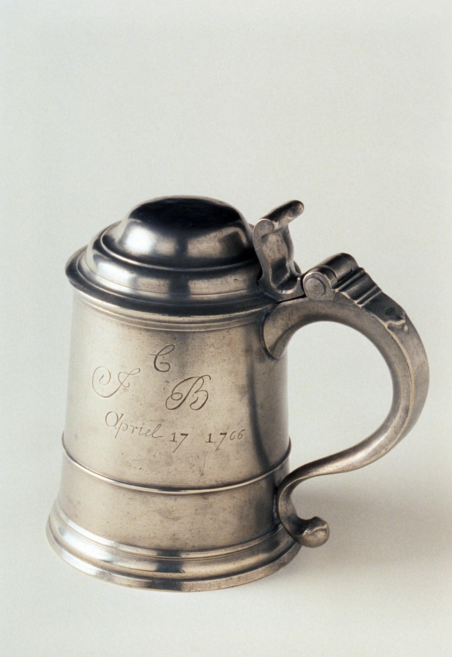 1987.0100 Pewter tankard