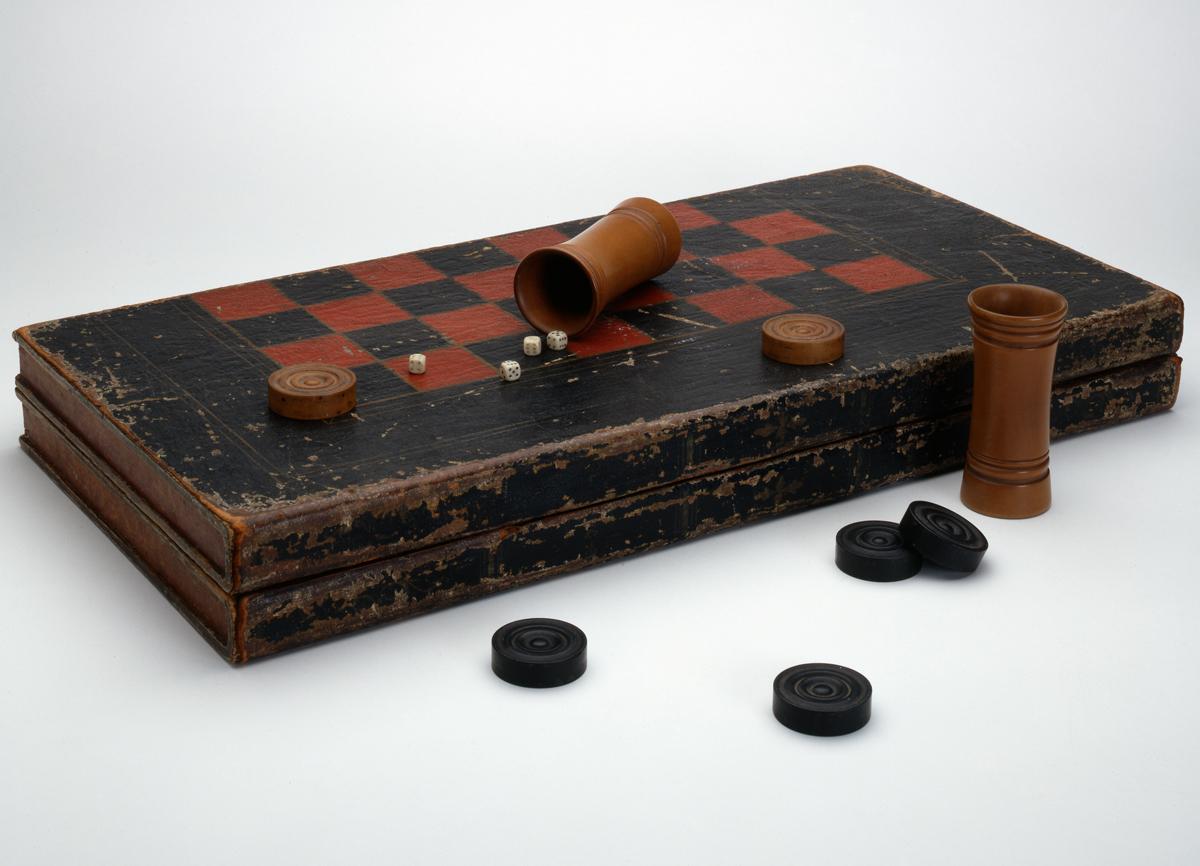 1987.0132 Game board, Backgammon or chess board