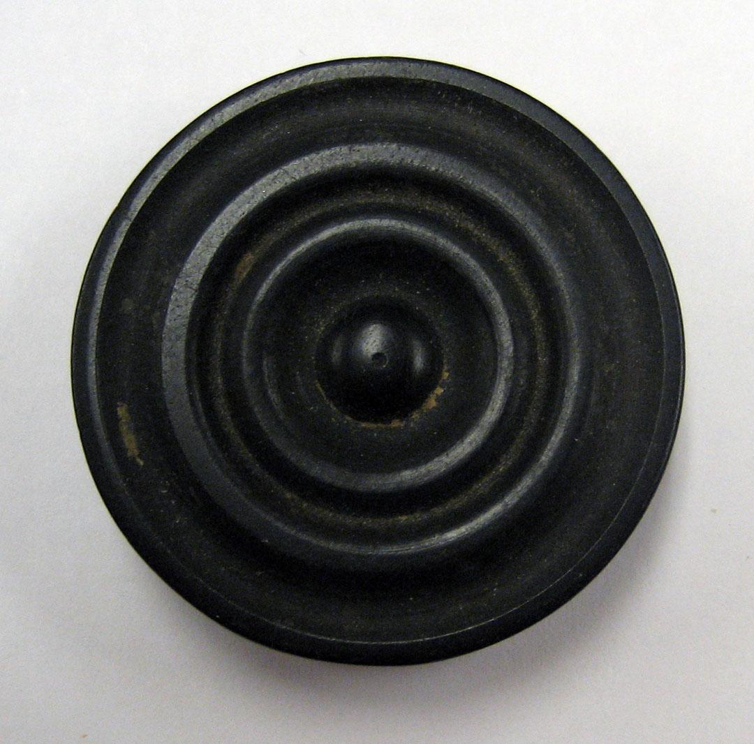 1987.0132 l Game piece