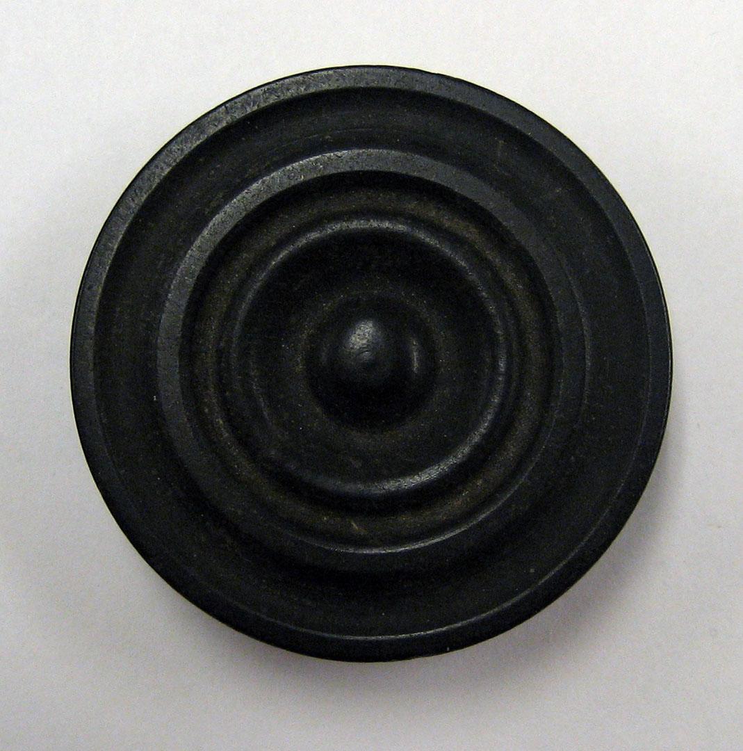 1987.0132 k Game piece