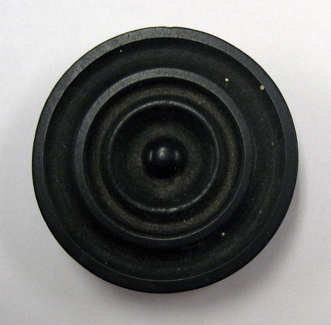 1987.0132 r Game piece