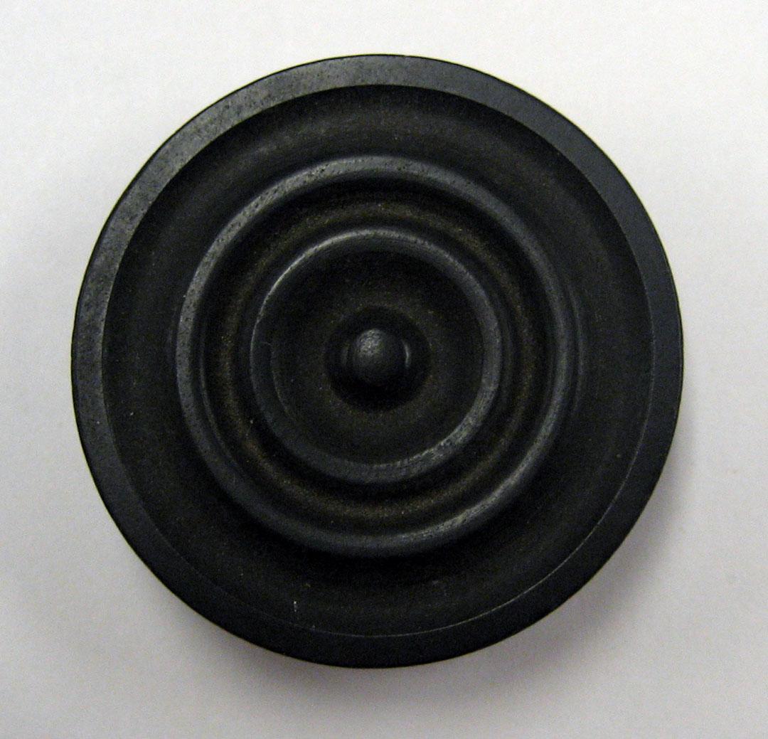 1987.0132 p Game piece