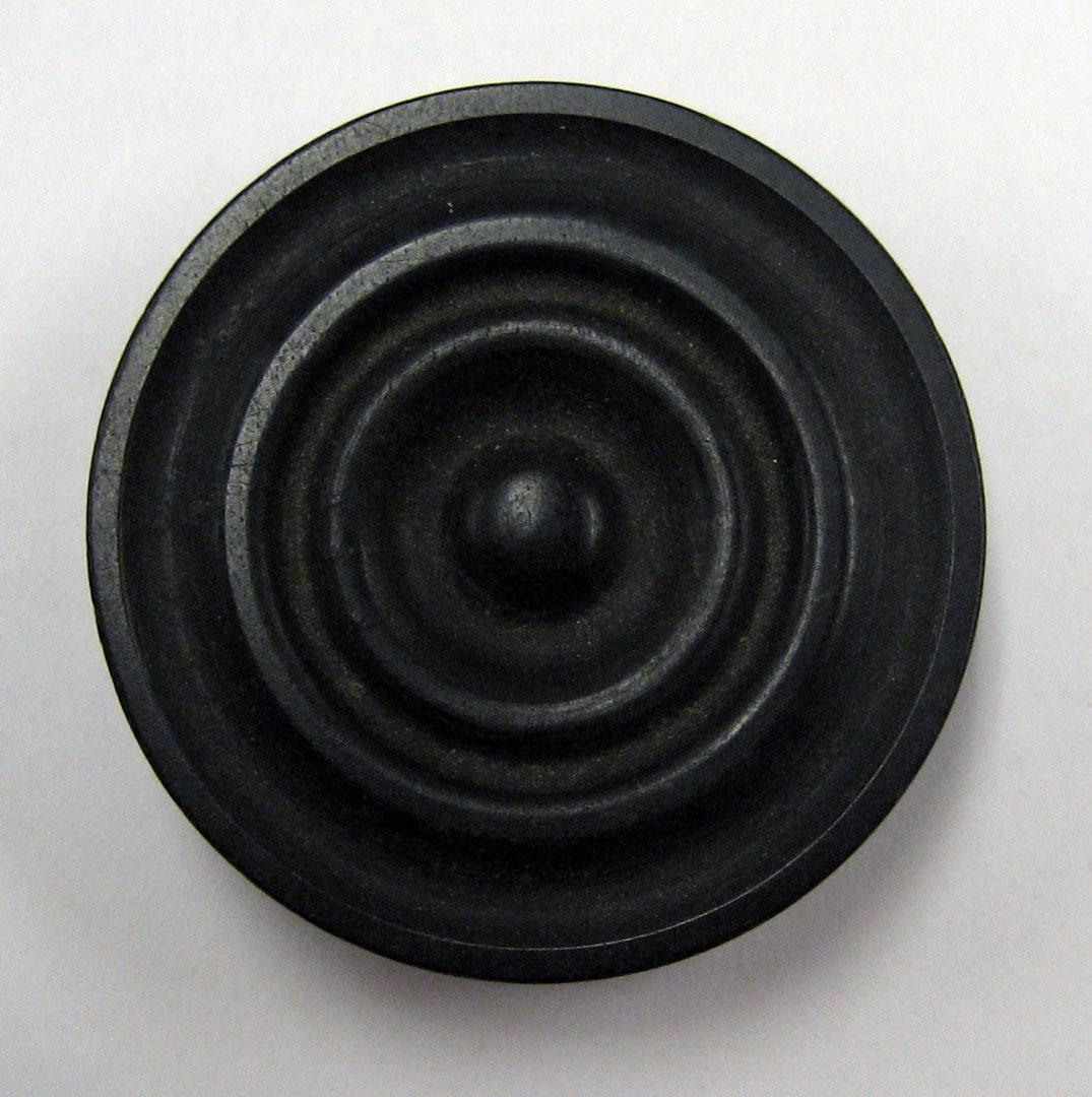 1987.0132 o Game piece