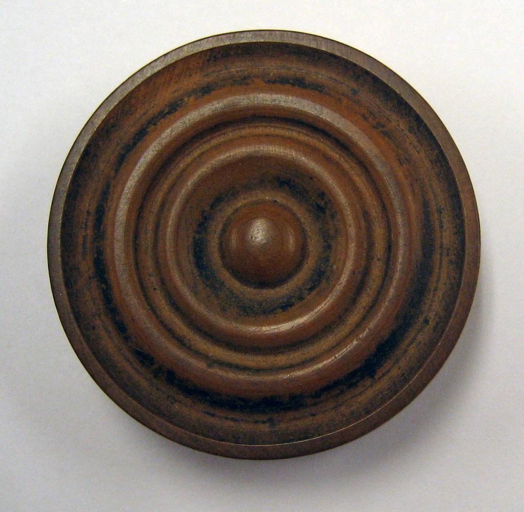 1987.0132 ee Game piece