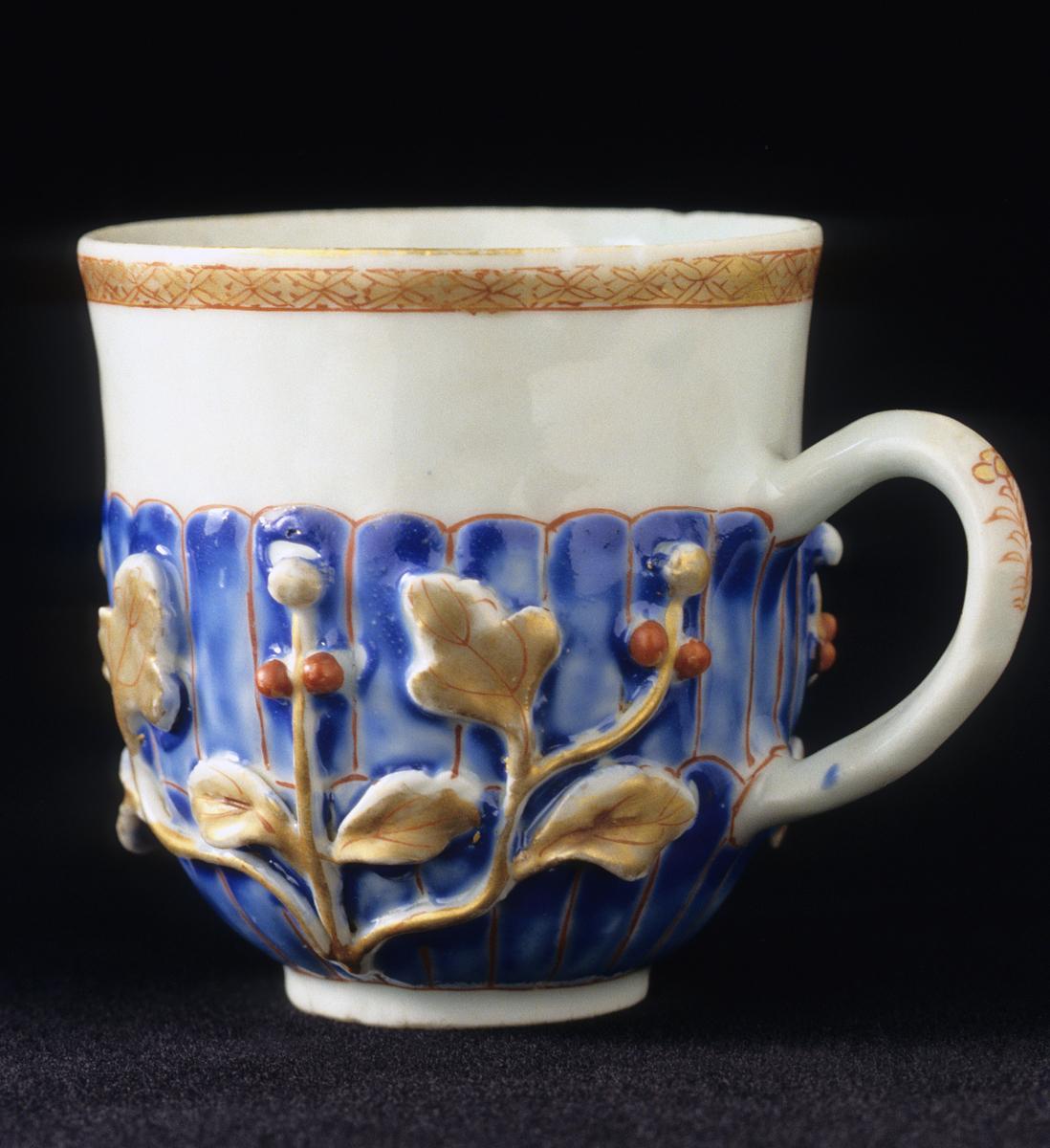 1988.0124 Porcelain coffee cup