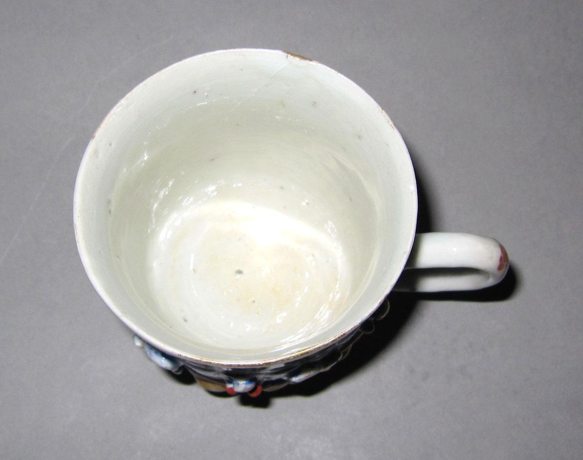 1988.0124 Porcelain coffee cup top