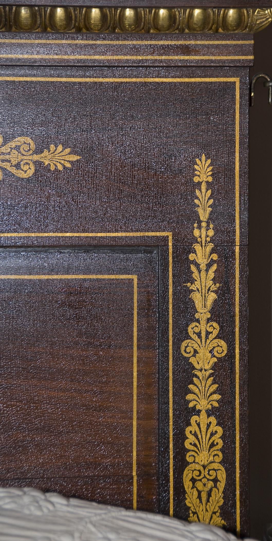 1989.0012.001 Bed, detail 2