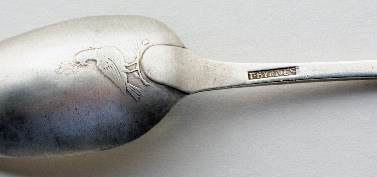 1989.0013.003 Spoon, Tablespoon, detail 1