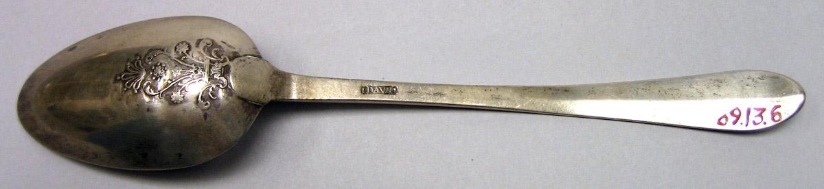 1989.0013.006 Silver Spoon underside