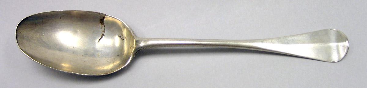 1989.0013.010 Silver Spoon upper surface