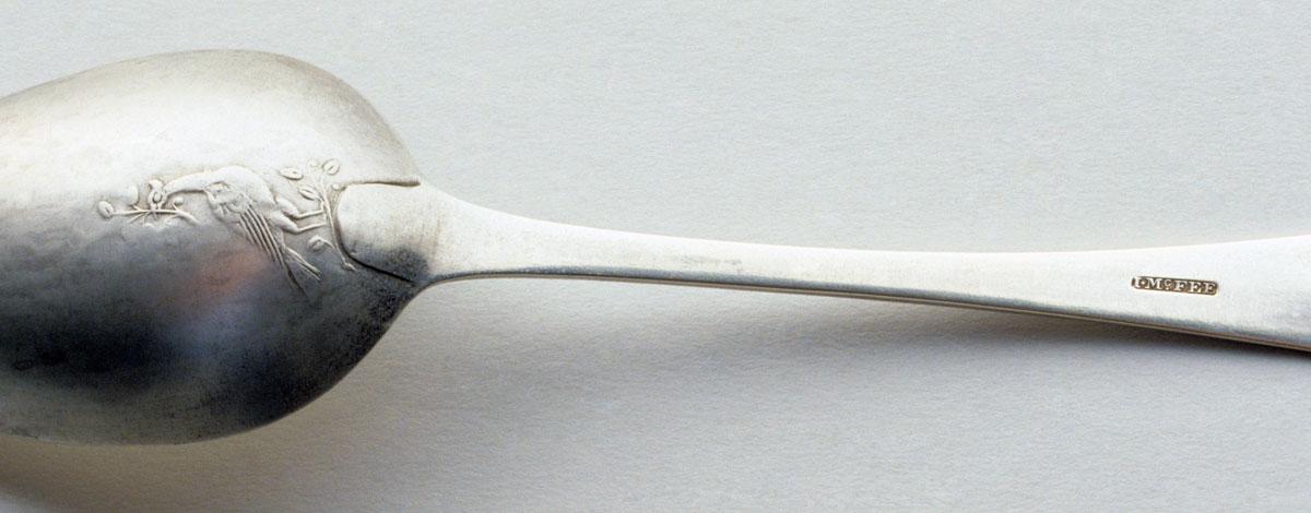 1989.0013.015 Spoon, Tablespoon, detail 1