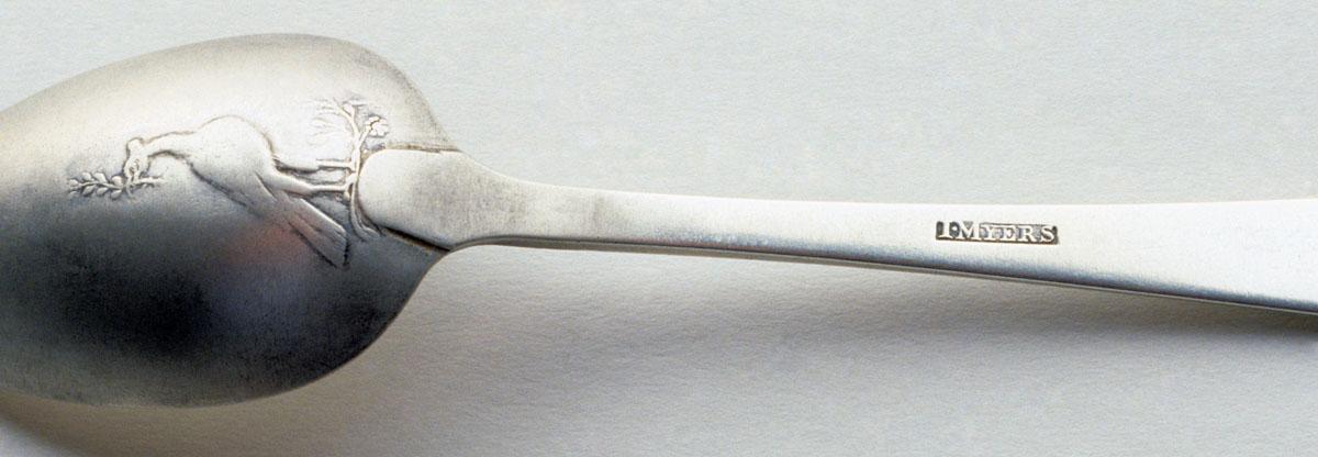1989.0013.018 Spoon, Tablespoon, detail 1