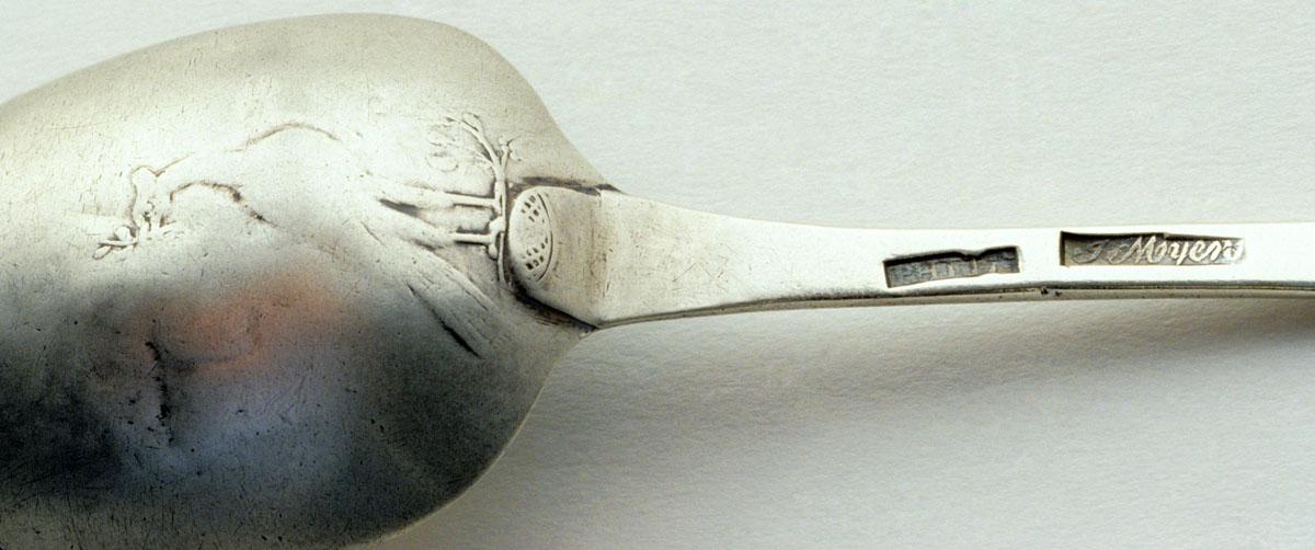 1989.0013.019 Spoon, Tablespoon, detail 1
