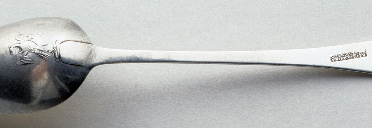 1989.0013.022 Spoon, Tablespoon, detail 1