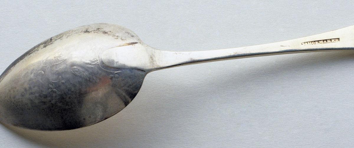 1989.0013.024 Spoon, Tablespoon, detail 1