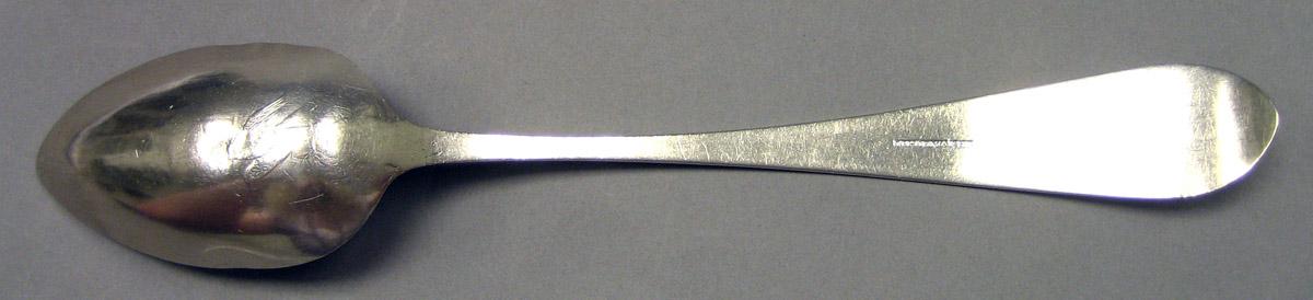 1989.0013.025 Silver Spoon underside