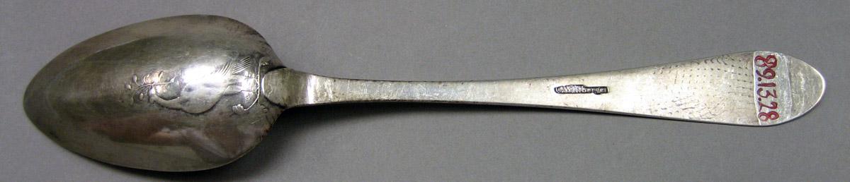 1989.0013.028 Silver Spoon underside