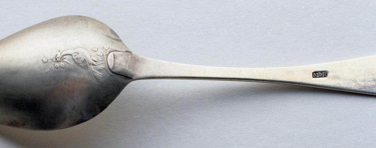 1989.0013.030 Spoon, Tablespoon, detail 1