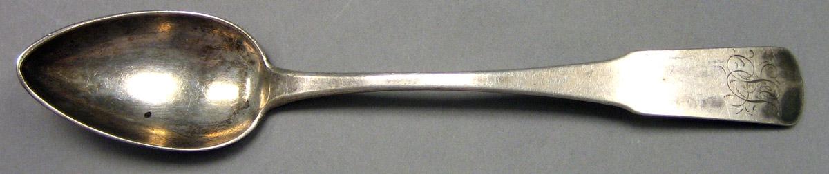 1989.0013.032 Silver Spoon upper surface