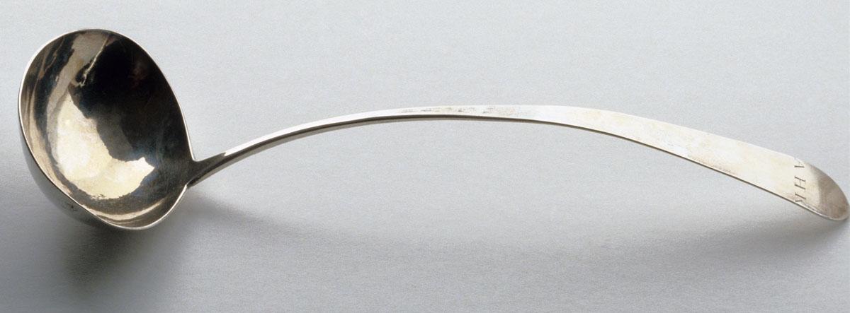 1989.0013.038 Ladle, view 1