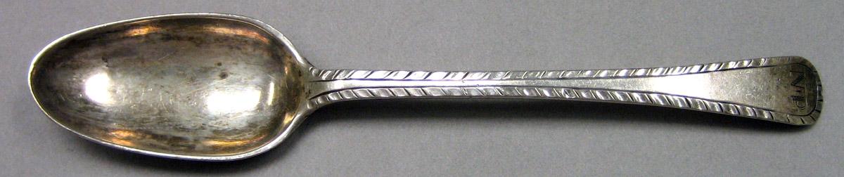 1989.0013.040 Silver Spoon upper surface