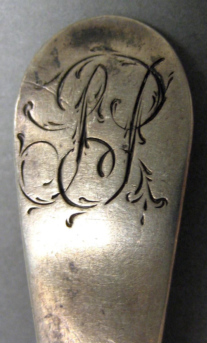 1989.0013.042 Silver Spoon engraving
