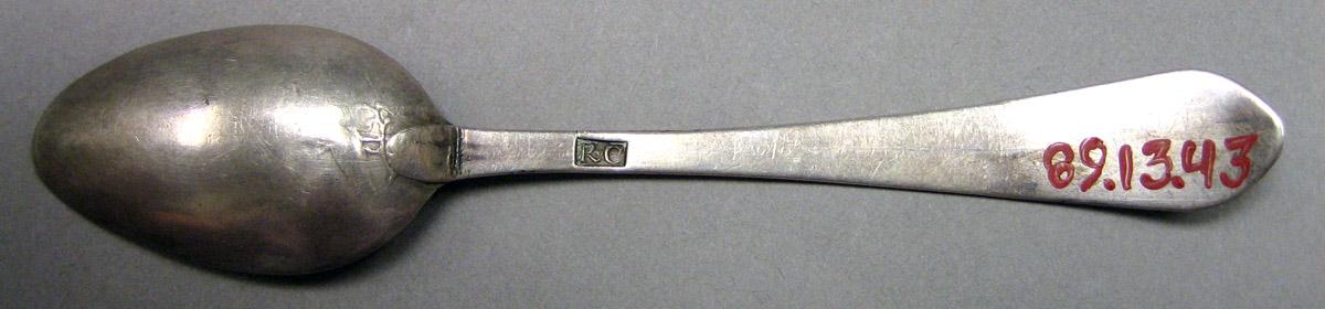 1989.0013.043 Silver Spoon underside