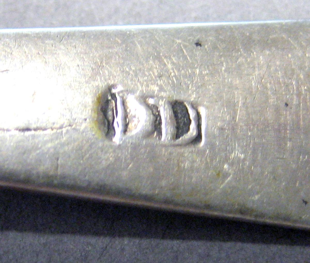 1989.0013.045 Silver Spoon mark