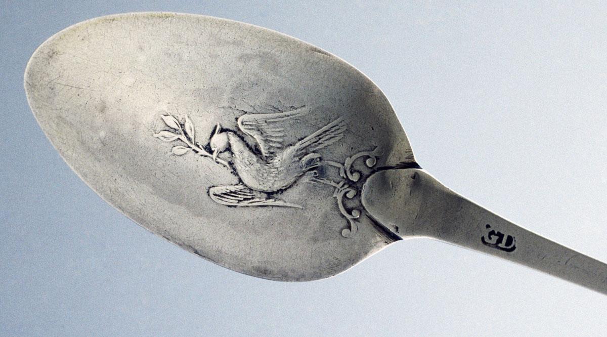 1989.0013.046 Spoon, Teaspoon, detail 2