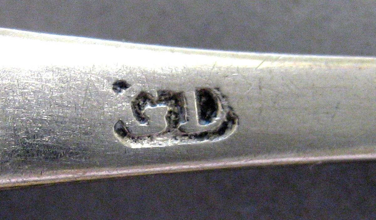 1989.0013.046 Silver Spoon mark