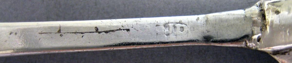 1989.0013.047 Silver Spoon mark