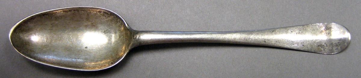 1989.0013.048 Silver Spoon upper surface
