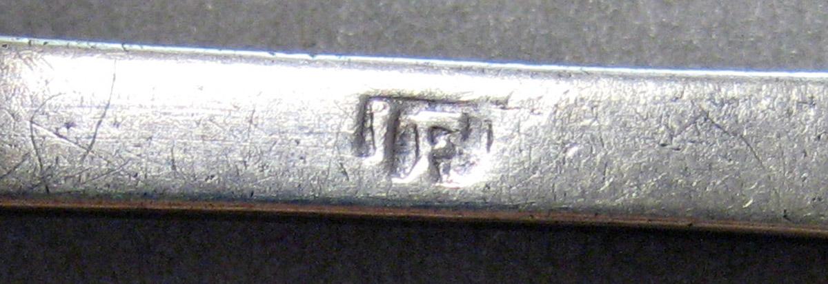 1989.0013.049 Silver Spoon mark