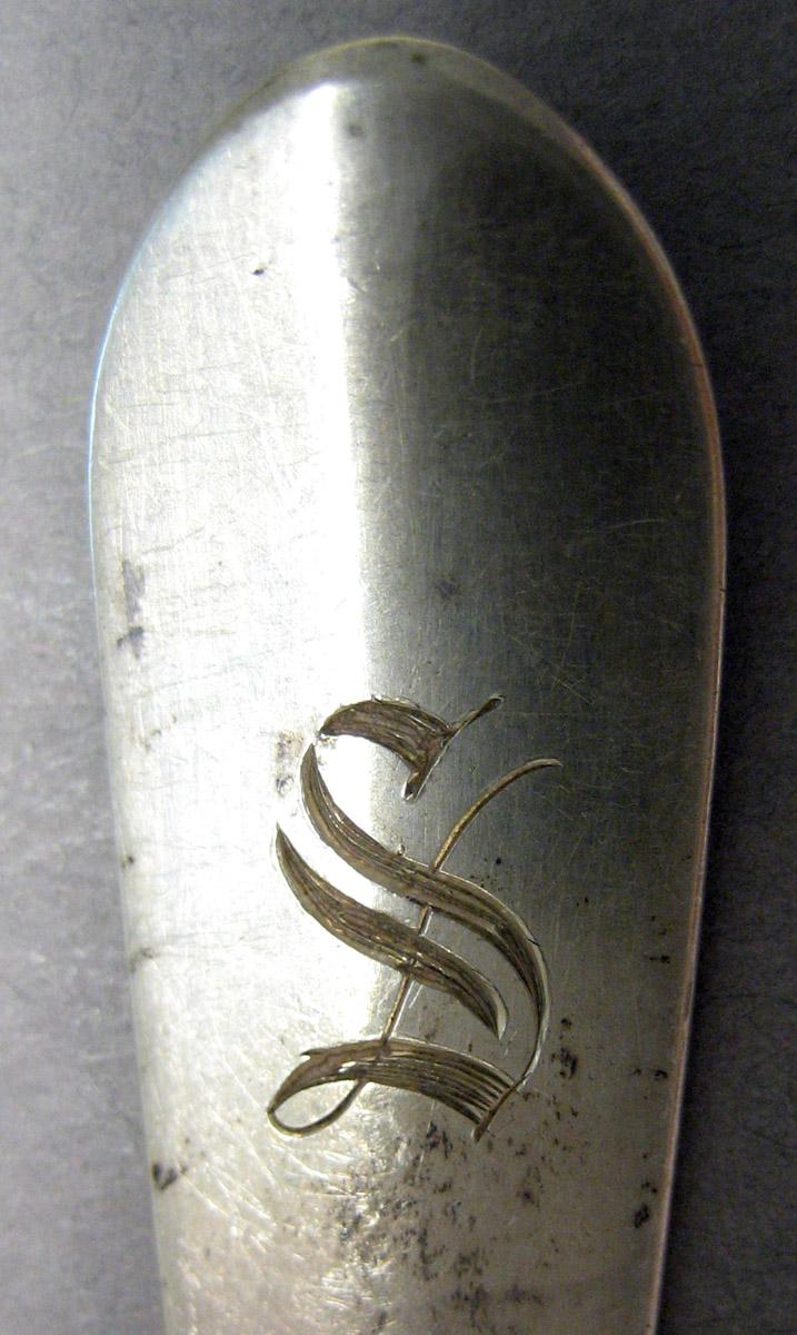 1989.0013.051 Silver Spoon engraving underside