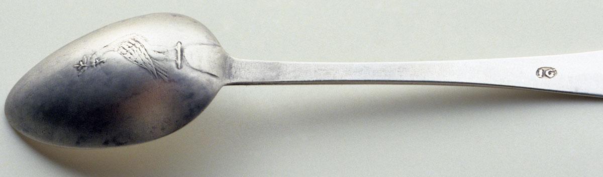 1989.0013.052 Spoon, Teaspoon, detail 1