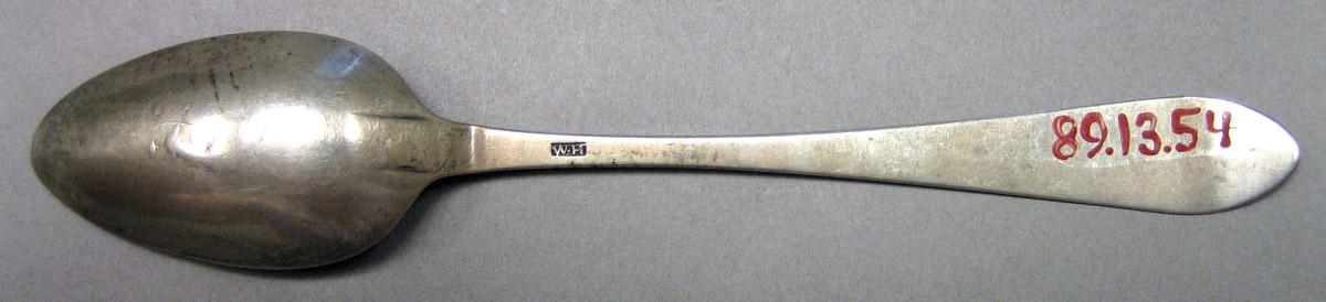 1989.0013.054 Silver Spoon underside