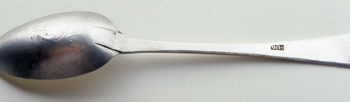 1989.0013.057 Spoon, Teaspoon, detail 1
