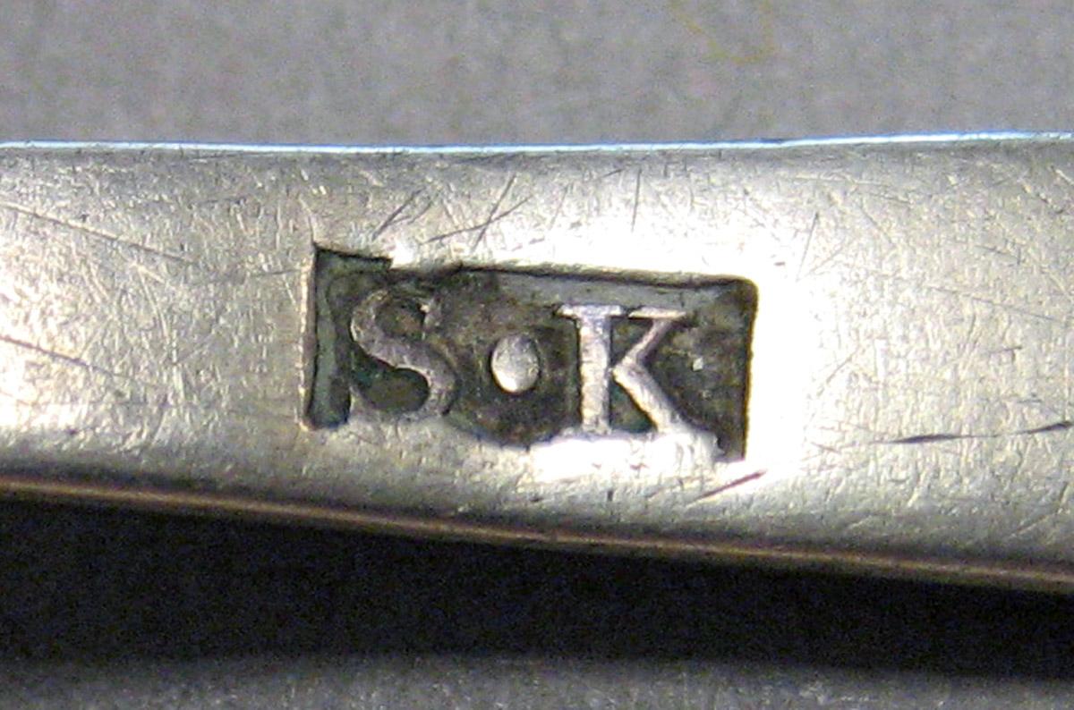 1989.0013.063 Silver Spoon mark