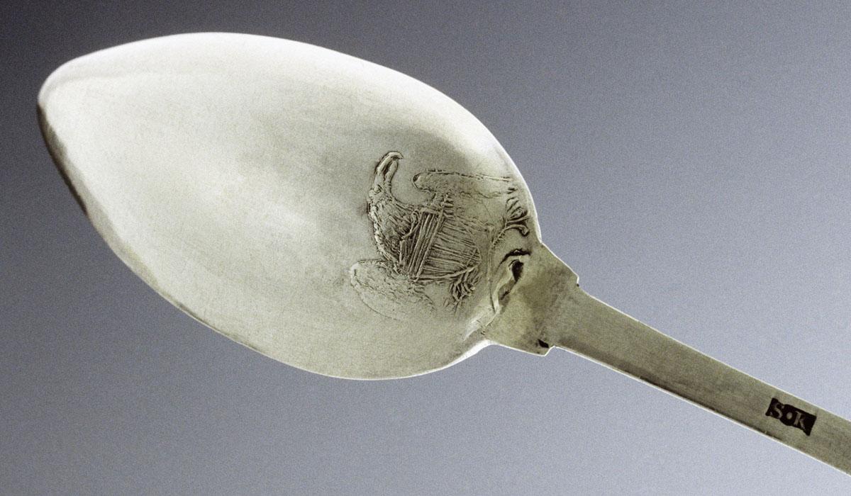 1989.0013.065 Spoon, Teaspoon, detail 2
