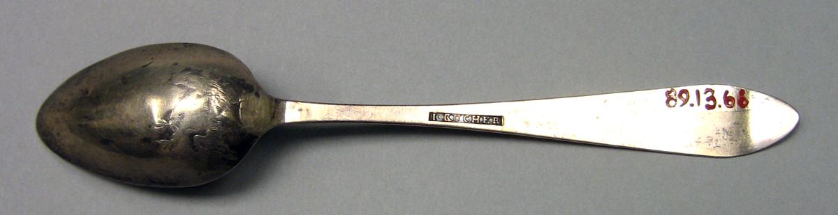 1989.0013.066 Silver Spoon underside