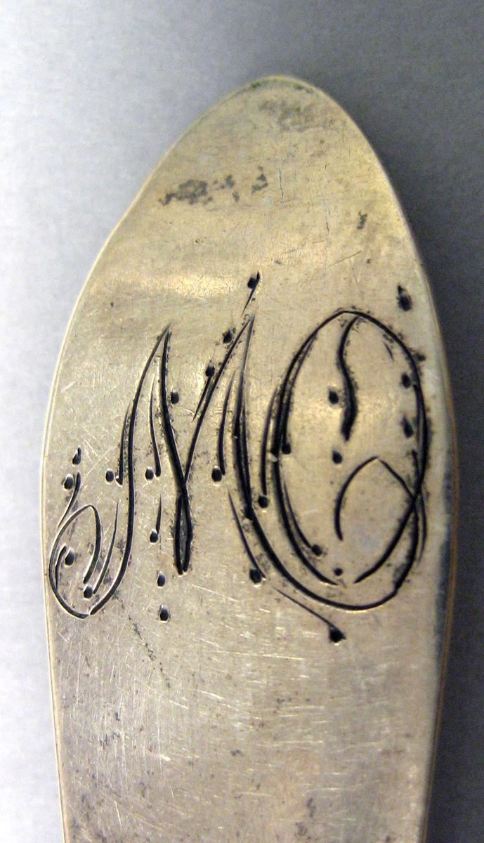 1989.0013.066 Silver Spoon engraving