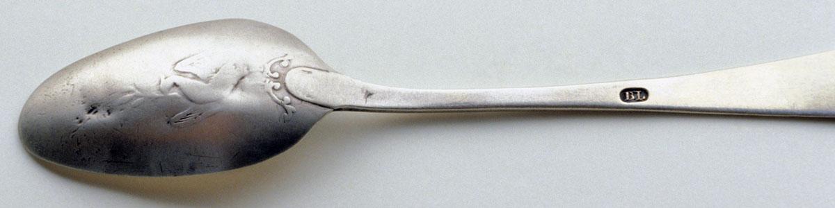 1989.0013.068 Spoon, Teaspoon, detail 1